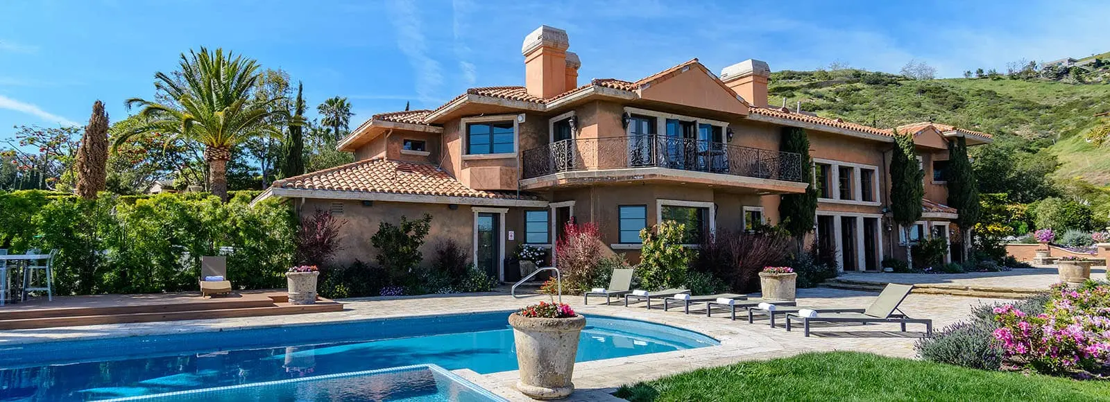 Clients exploring the holistic addiction treatment philosophy at Passages Malibu