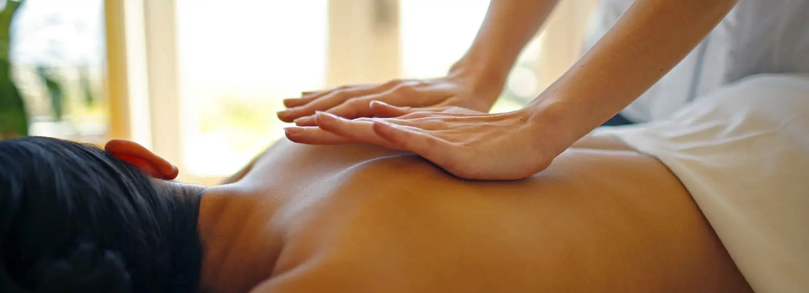 Acupressure and massage therapy at Passages Malibu