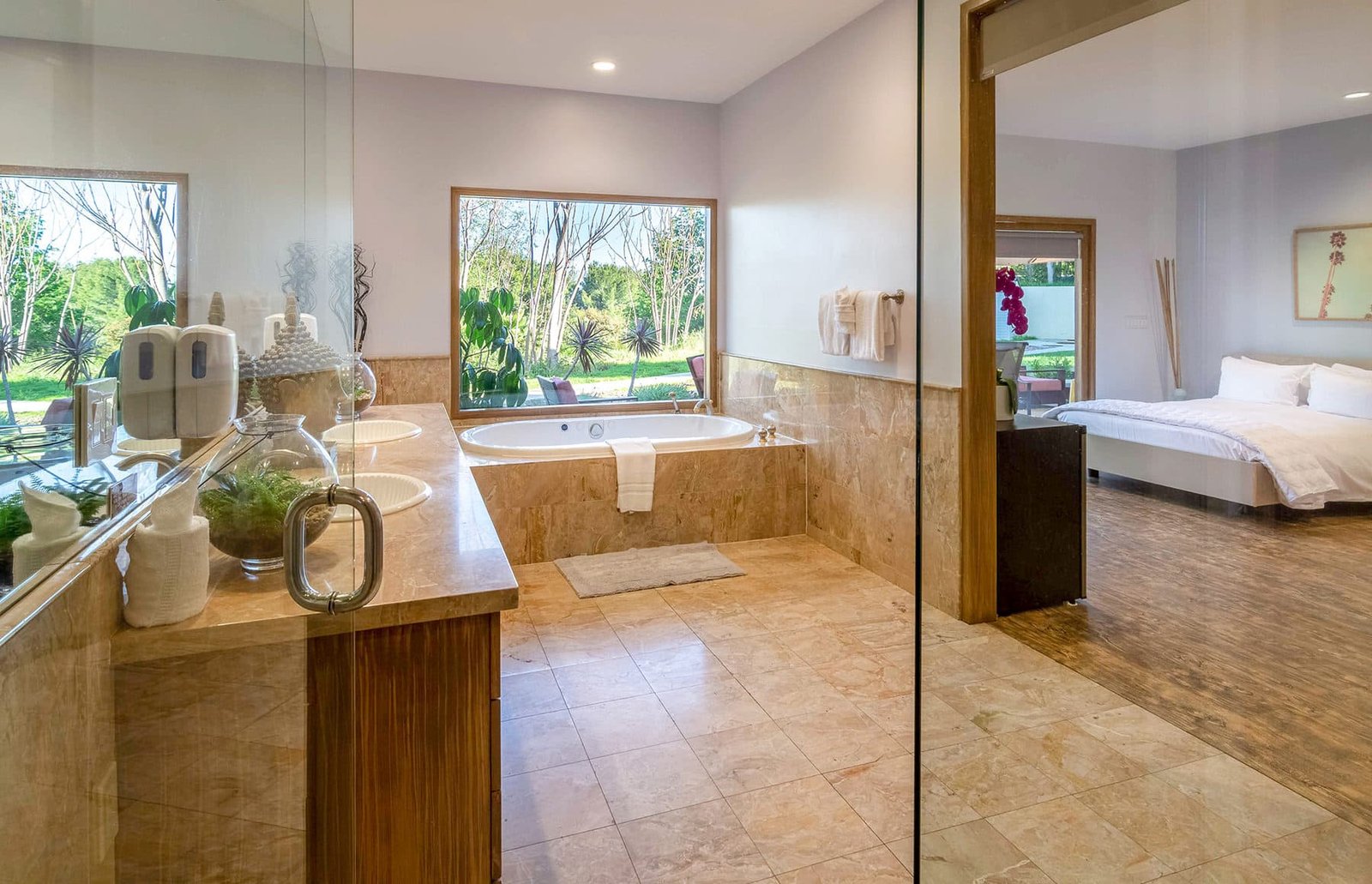 Semi-private bedrooms photo 5