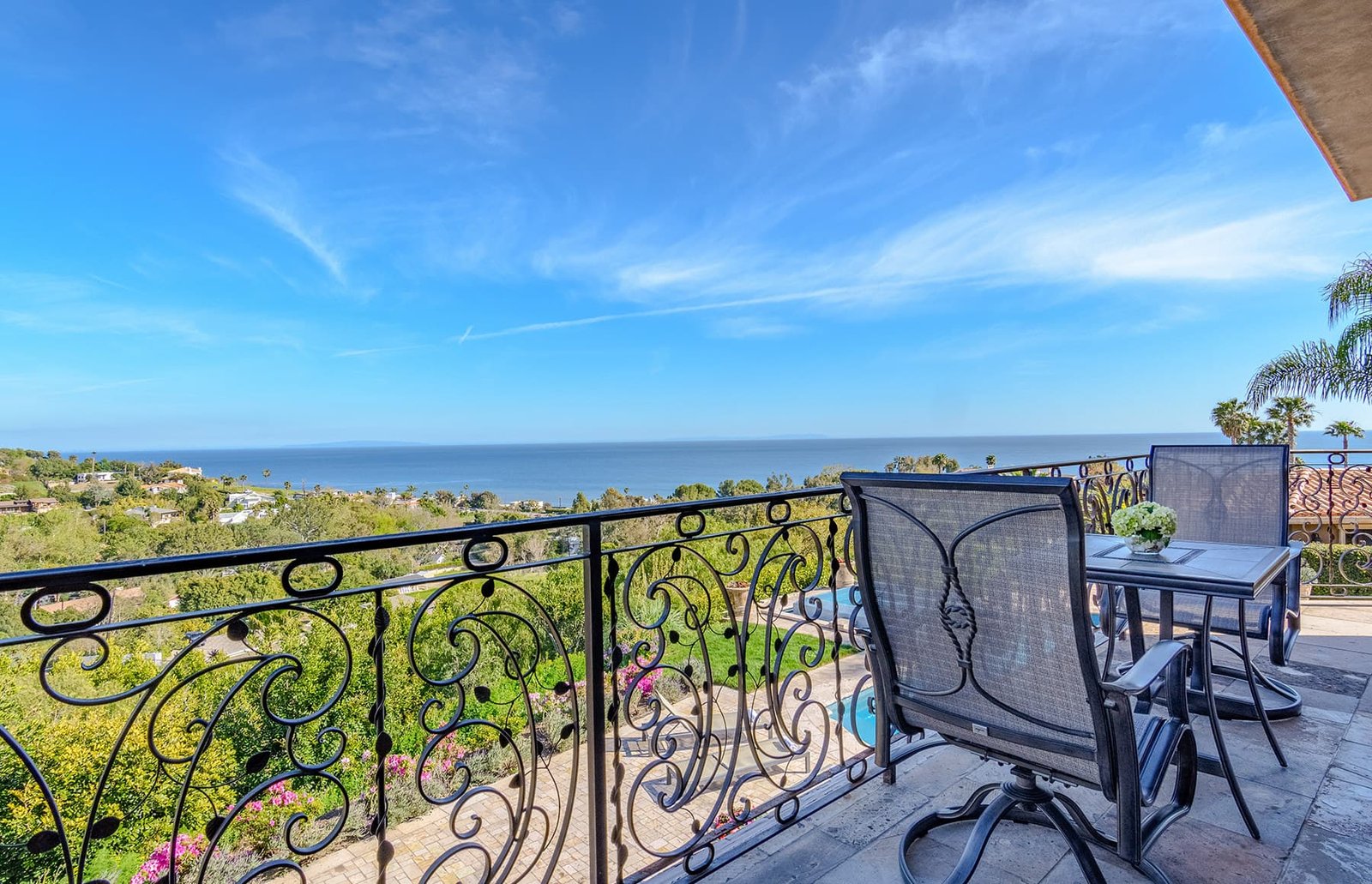 Semi-private bedrooms photo 8