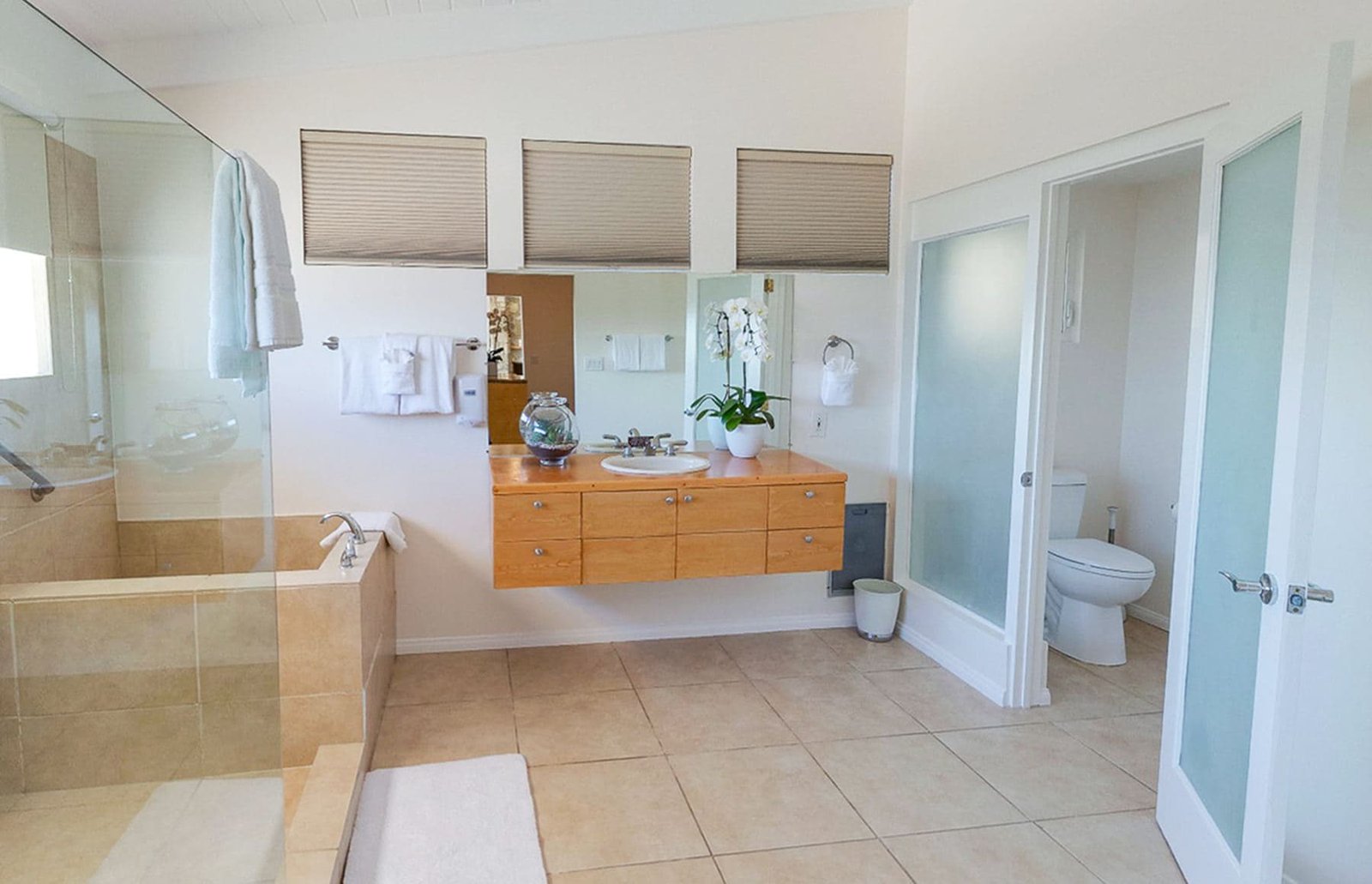 Semi-private bedrooms photo 11